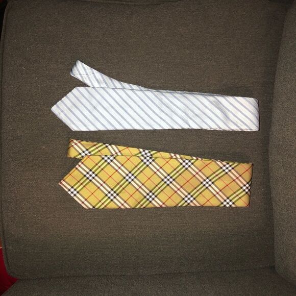BUNDLE of 2 Burberry Ties - Picture 5 of 5